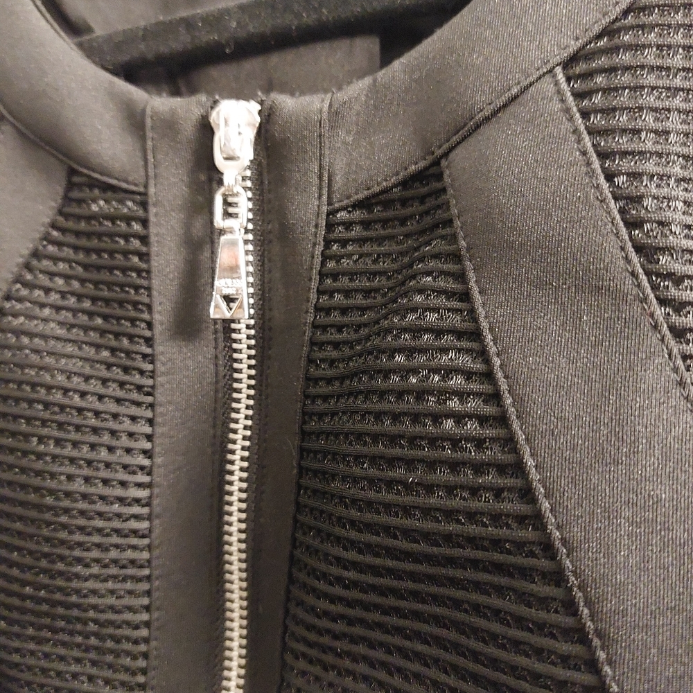 Guess Jacket - Picture 2 of 8